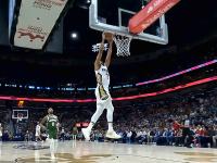 包含赛前密尔沃基雄鹿备战NBA常规赛，复出首秀细节曝光，压力陡增，心理建设被强调的词条-安博体育