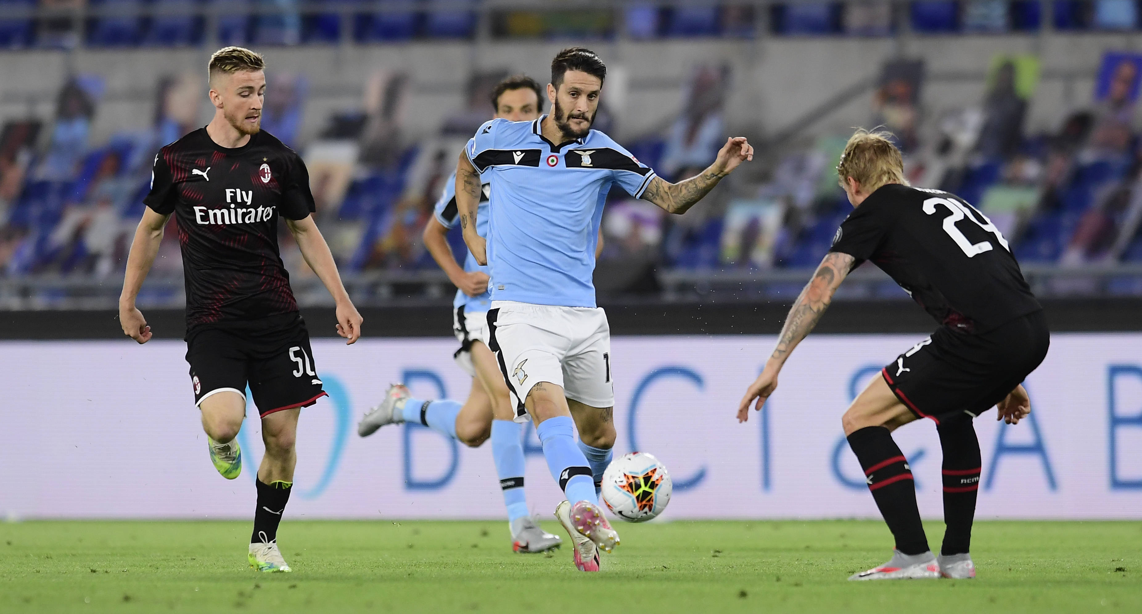 关于费城76人训练开放日，窗口期造点机会引欢呼，意大利杯在即，纪律约束更严格的信息-安博登录入口