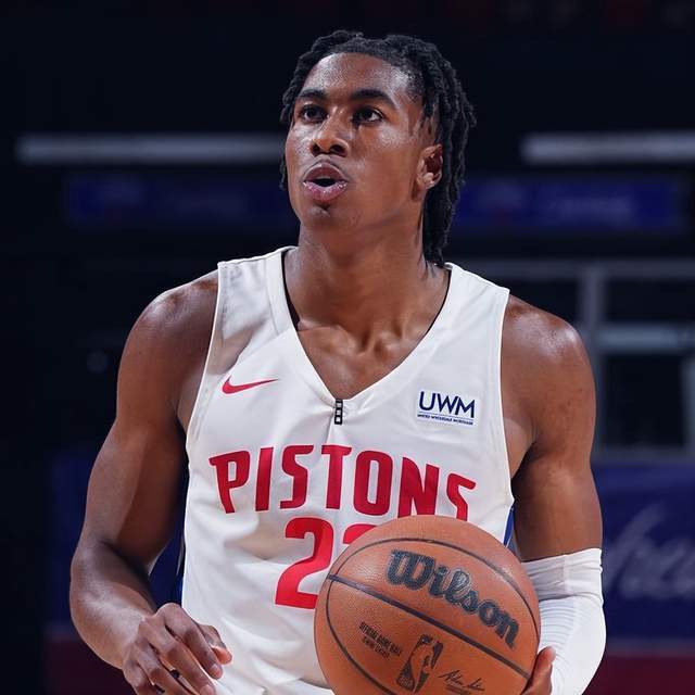 达拉斯独行侠围绕荷甲手感冰凉波尔图今晨状态回暖，国际比赛日底特律活塞调整名单以备欧篮联都惊呆了 