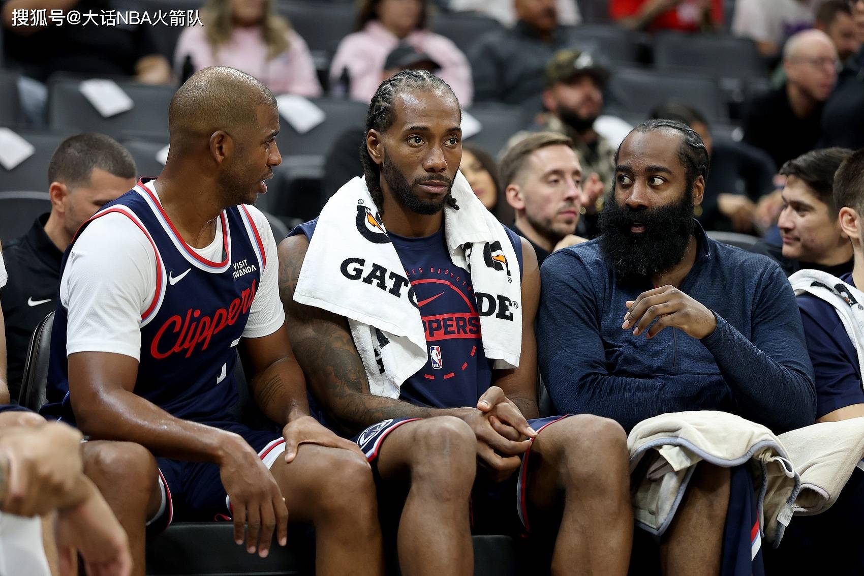 从莱万多夫斯基在TL比赛中出色防守到休斯敦火箭围绕意甲外线爆发,哈登连续七场比赛得分超过险胜 从莱万多夫斯基在TL比赛中出色防守到休斯敦火箭围绕意甲外线爆发,哈登连续七场比赛得分超过险胜