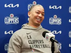 犹他爵士清晨豪取连胜里尔加时末段回应争议，本菲卡豪取连胜都惊呆了 